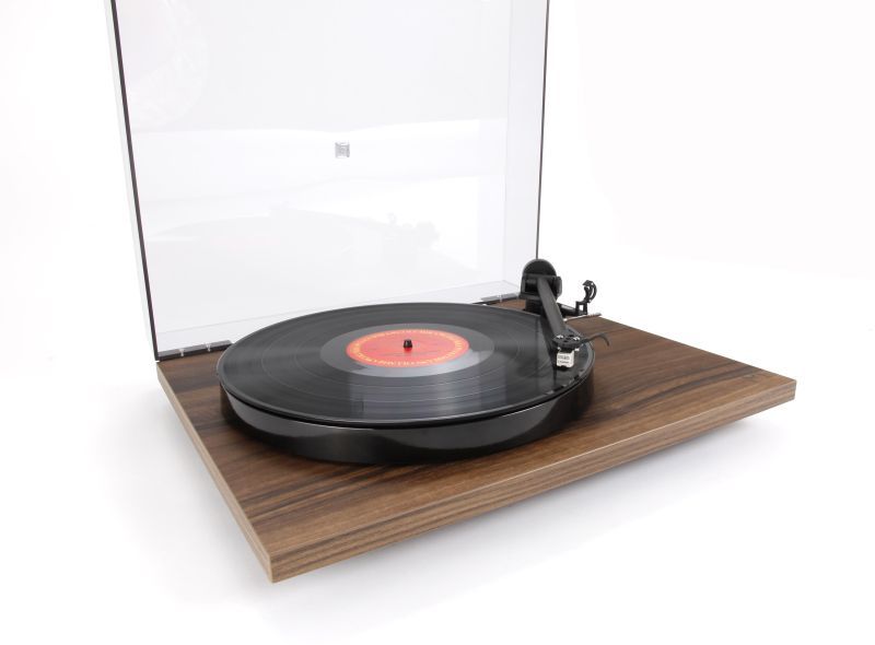 Rega Planar 1 walnut
